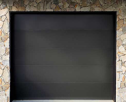 Garage-door---Local-Residence-4