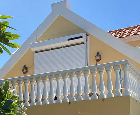 Solar-Rolling-Shutter---Local-Residence-2